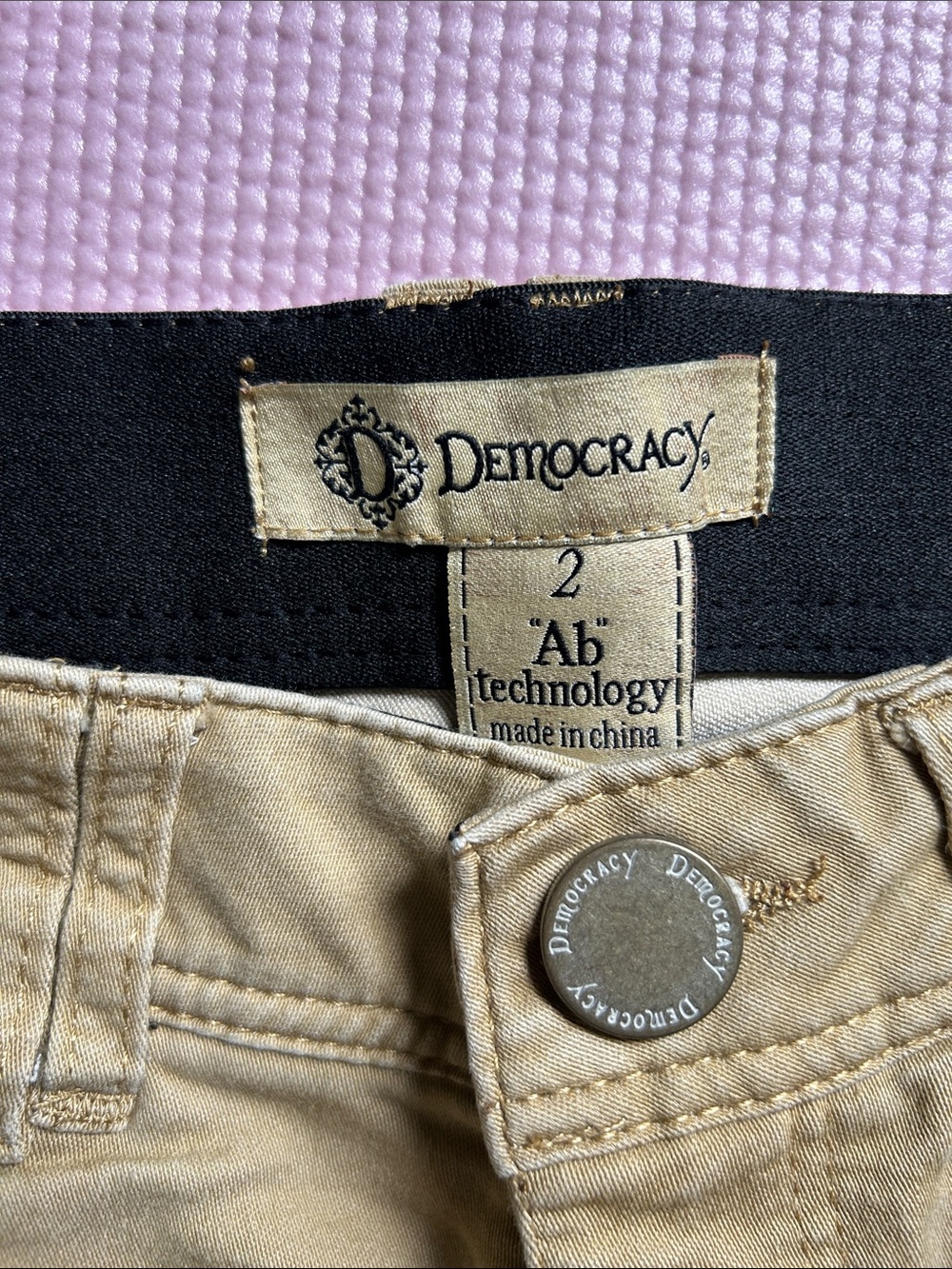 Democracy Skinny Jeans in Khaki Olive - Picture 2 of 4